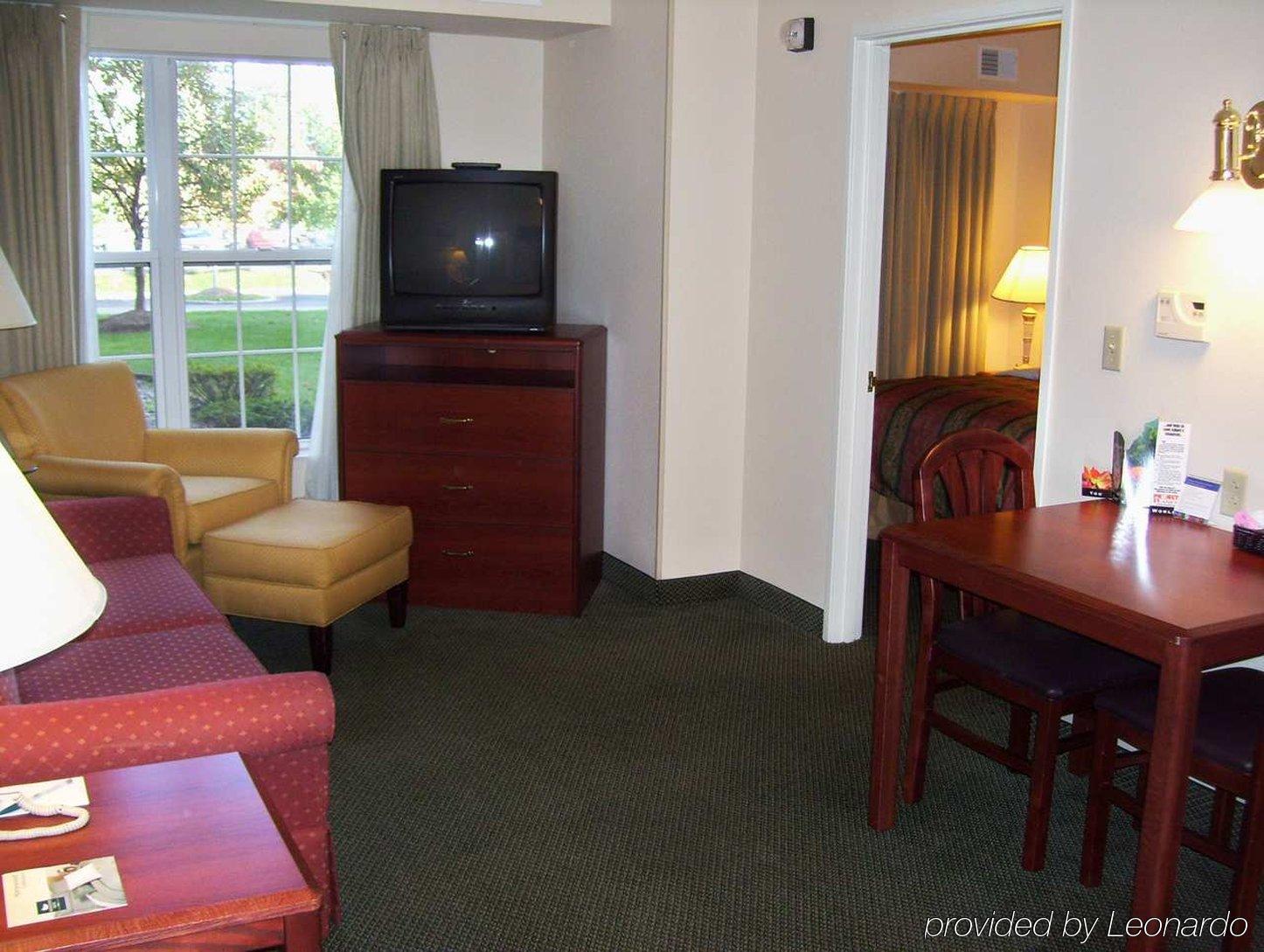 Homewood Suites By Hilton Erie Room photo